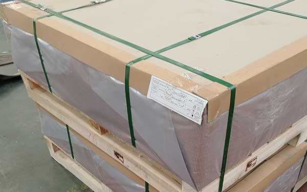 合金鋁板產(chǎn)品外包裝圖片